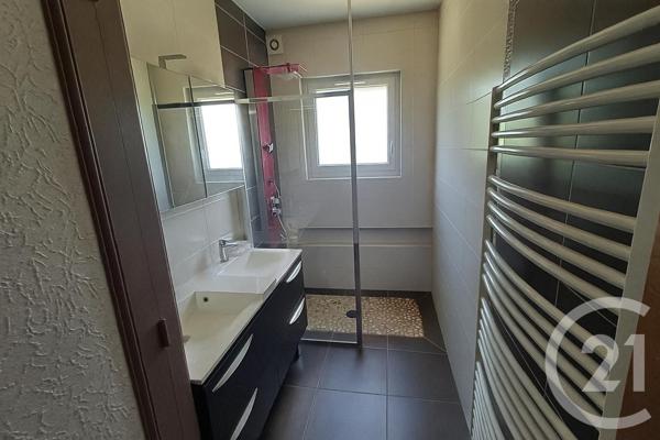 Maison à vendre  6 pièces - 200 m2 ST DENIS LES BOURG - 01