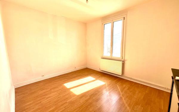 Maison à vendre    3 pièces •  Tergnier