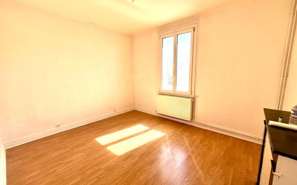 Maison à vendre    3 pièces •  Tergnier