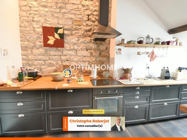 Rare à Chalon - Lumineux Appartement Atypique de 143m2 avec une magnifique pièce de vie et 4/5 chambres
