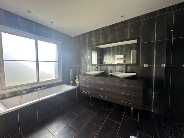 Maison contemporaine Dax 168 m²