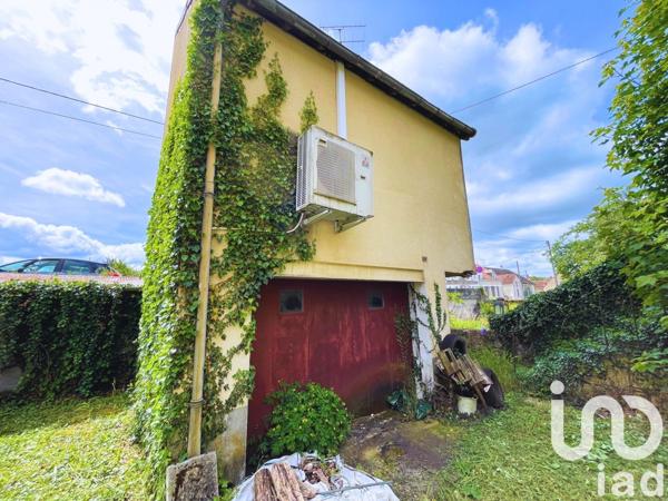 Maison 3 pièces de 65 m² à Donzy (58220)