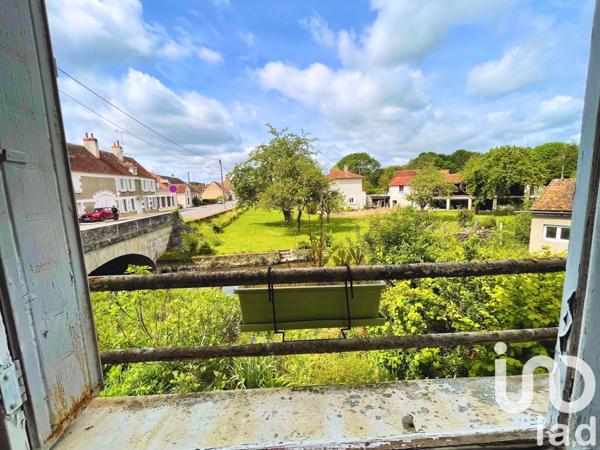 Maison 3 pièces de 65 m² à Donzy (58220)