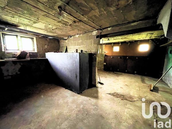 Maison 3 pièces de 65 m² à Donzy (58220)