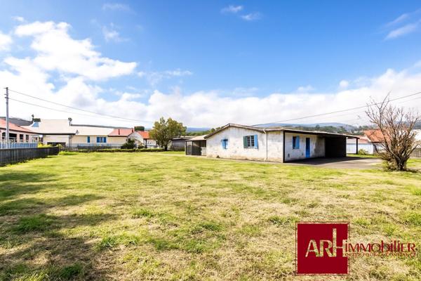 villa créole plain-pied T4 à rénover sur grand terrain divisible