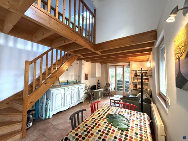 T2 à 50 m de la plage