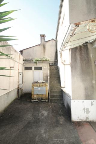 Aigre (16140) IMMEUBLE DE RAPPORT 232 M2 - AIGRE