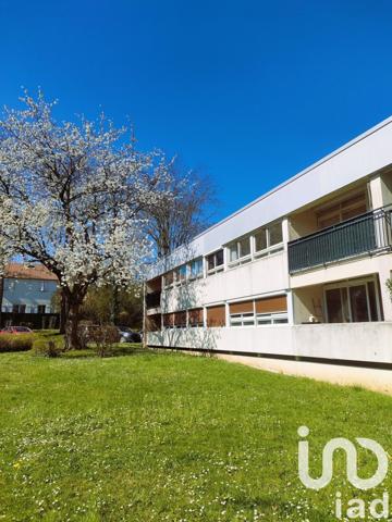 Appartement 5 pièces de 83 m² à Champagne-sur-Oise (95660)