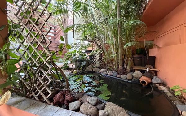 Maison à vendre    7 pièces •  Saint-Pierre