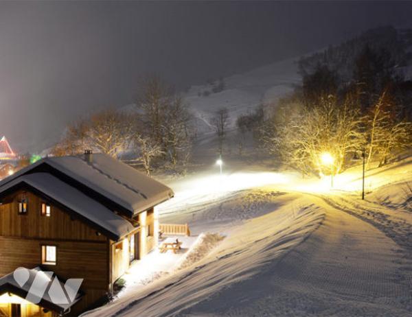 Chalet d'exception sur les pistes avec balnéo pour 15 pers, Coup de cœur assuré !