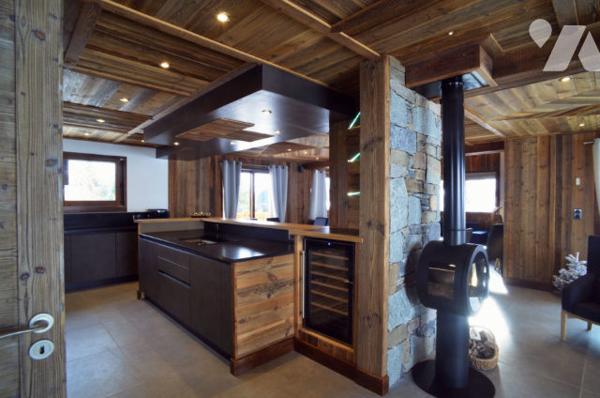 Chalet d'exception sur les pistes avec balnéo pour 15 pers, Coup de cœur assuré !