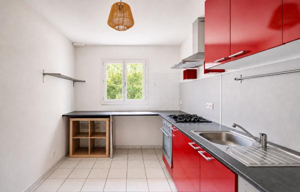 A vendre maison de ville avec jardinet quartier du Croissant , Nantes A vendre maison de ville avec jardinet quartier du Croissant , Nantes