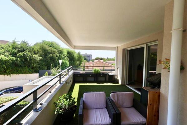 MARSEILLE 13009 ? T4 DE 93 M² ? 2 TERRASSES DE 17 M2 ? DOUBLE GARAGE ? RÉSIDENCE DE 2022