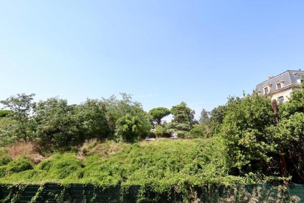 MARSEILLE 13009 ? T4 DE 93 M² ? 2 TERRASSES DE 17 M2 ? DOUBLE GARAGE ? RÉSIDENCE DE 2022