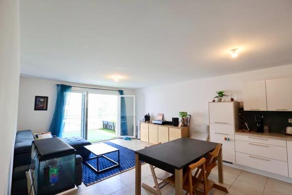 MARSEILLE 13009 ? T4 DE 93 M² ? 2 TERRASSES DE 17 M2 ? DOUBLE GARAGE ? RÉSIDENCE DE 2022