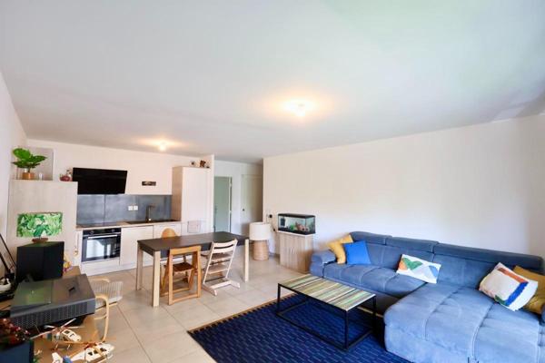 MARSEILLE 13009 ? T4 DE 93 M² ? 2 TERRASSES DE 17 M2 ? DOUBLE GARAGE ? RÉSIDENCE DE 2022