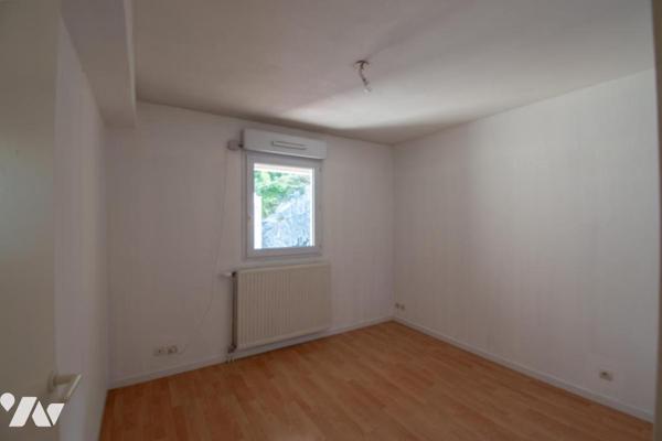 APPARTEMENT T4 secteur Curial