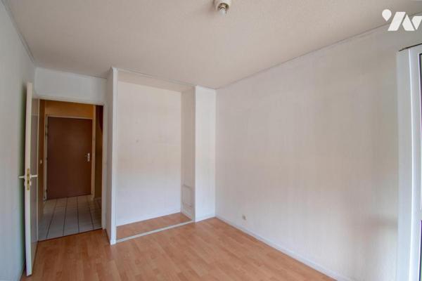 APPARTEMENT T4 secteur Curial