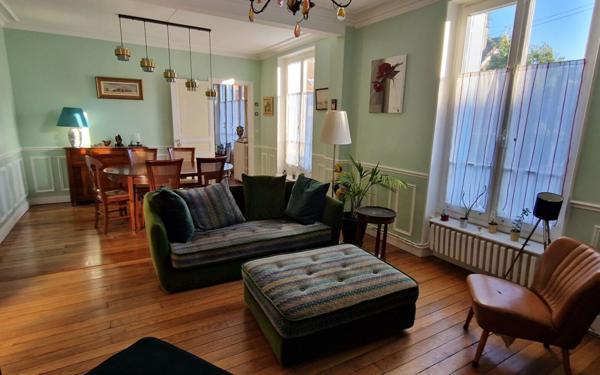 Maison à vendre    9 pièces •  Coulommiers