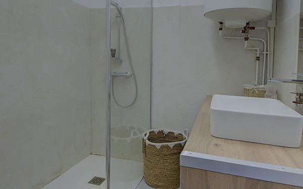 Appartement à vendre    3 pièces •  Bourgoin-Jallieu