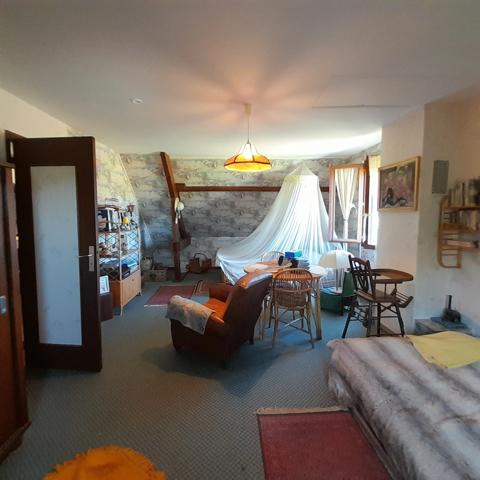 Maison familiale spacieuse avec jardin, 158m² habitables ARGENTON SUR CREUSE (36)