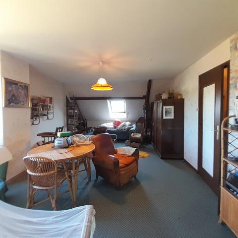 Maison familiale spacieuse avec jardin, 158m² habitables ARGENTON SUR CREUSE (36)