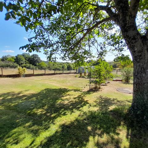 Maison familiale spacieuse avec jardin, 158m² habitables ARGENTON SUR CREUSE (36)