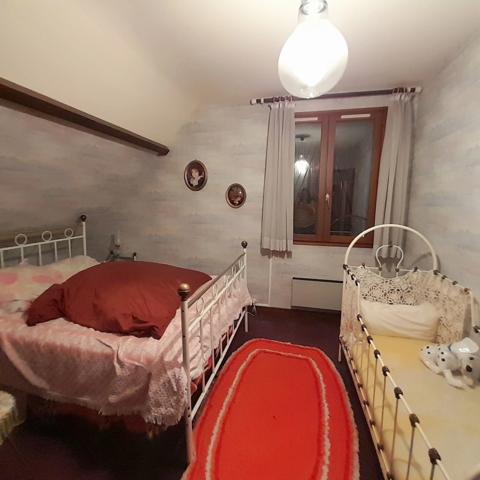 Maison familiale spacieuse avec jardin, 158m² habitables ARGENTON SUR CREUSE (36)