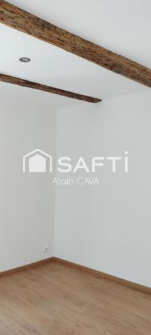 Appartement de 49 m² au prier étage avec balocon et garage en indivision
