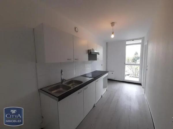 Appartement à louer 3 pièces 70m² Noisy-le-Grand (93160)