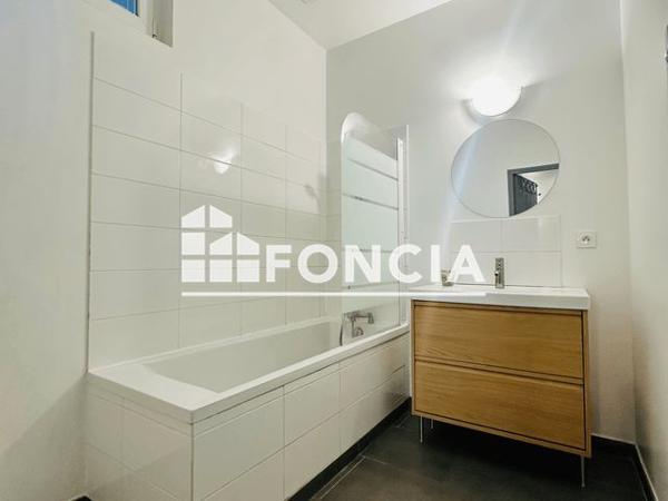 Location Maison 5 pièces 77.6 m² - 101 RUE DU COLONEL FABIEN Saint Prix 95390