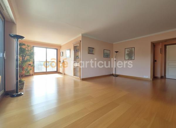 Vente
                Appartement94 m² - 5 Pièces -
                    SAINT GERMAIN EN LAYE (78100)