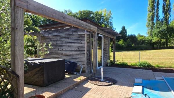 Charmant Pavillon 6P + Garages + Piscine - Environnement verdoyant