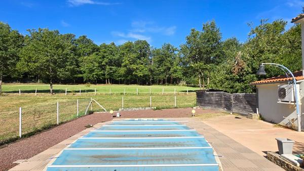 Charmant Pavillon 6P + Garages + Piscine - Environnement verdoyant
