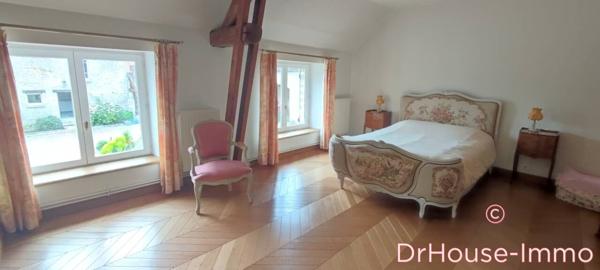 Maison à vendre 10 pièces de 320 m²