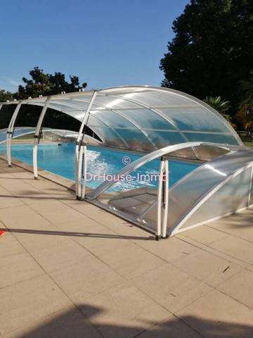 Maison à vendre 10 pièces de 320 m²