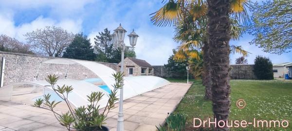 Maison à vendre 10 pièces de 320 m²