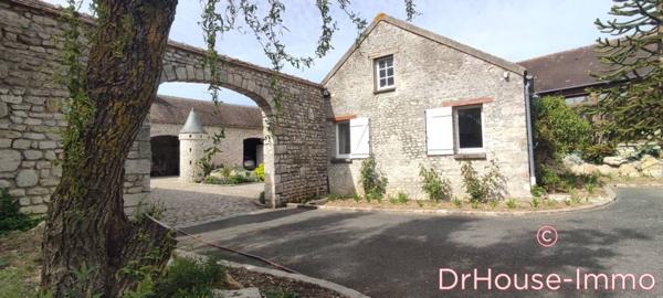 Maison à vendre 10 pièces de 320 m²
