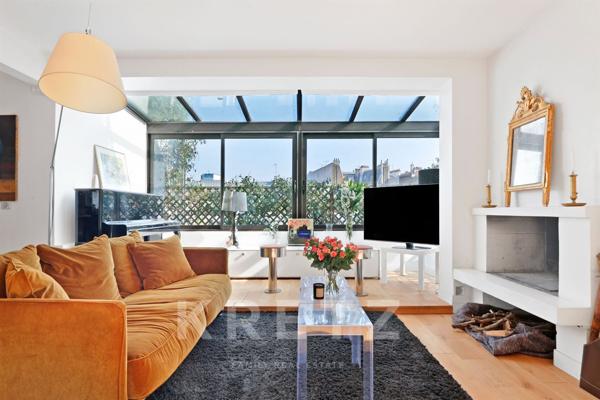 Paris XV – Dernier étage avec terrasse et rooftop végétalisés