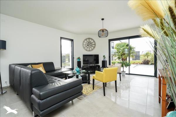 Maison à vendre |  Esvres |  6 pièces | 160 m²