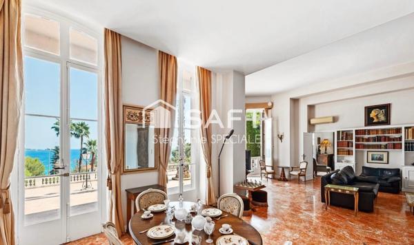 Appartement 6 pièces dans Château vue mer