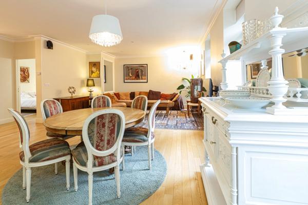 Maison de charme, La Bourboule (63) , 120 m², 5 pièces, 3 chambres, bibliothèque, spa, jardin, terrasse, garage