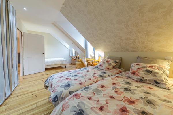 Maison de charme, La Bourboule (63) , 120 m², 5 pièces, 3 chambres, bibliothèque, spa, jardin, terrasse, garage