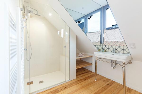 Maison de charme, La Bourboule (63) , 120 m², 5 pièces, 3 chambres, bibliothèque, spa, jardin, terrasse, garage