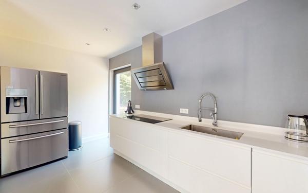 Maison à vendre    5 pièces • 273,49 m2 Mougins