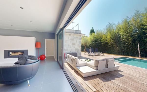 Maison à vendre    5 pièces • 273,49 m2 Mougins