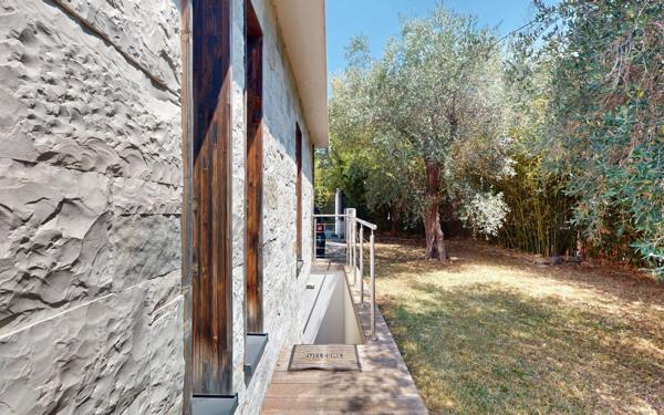 Maison à vendre    5 pièces • 273,49 m2 Mougins