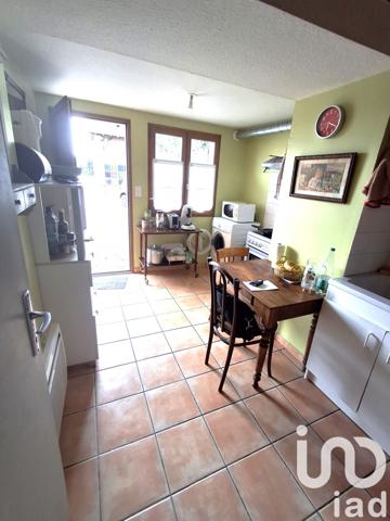 Immeuble à vendre 215 m² Chélan