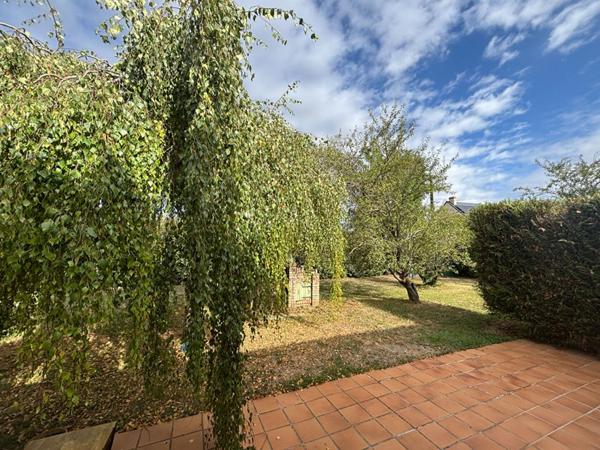 Maison Saint-denis-sur-loire 4 pièce(s) 108 m2