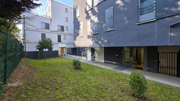 Appartement Montreuil Hôpital 4 pièce(s)